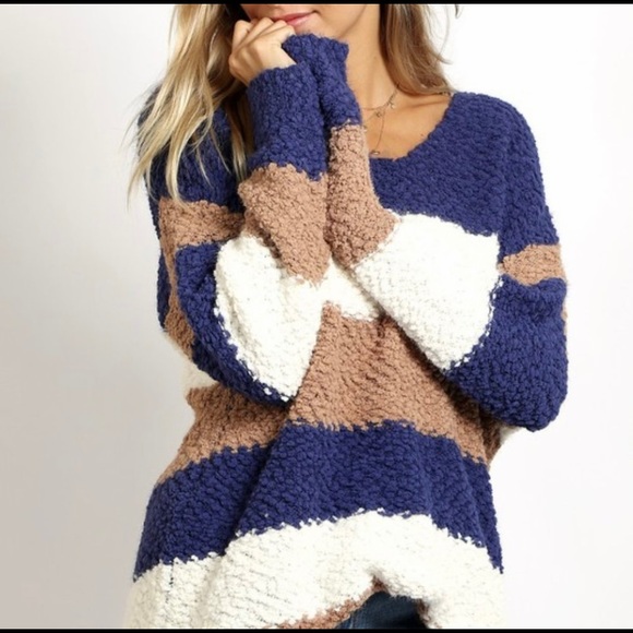 Color Block Popcorn Sweater - Picture 2 of 8